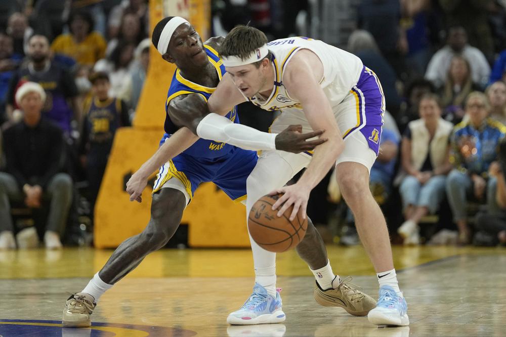 为进攻球员 为进攻球员